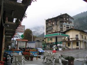 IMG_2423_thumb.jpg 14.6K