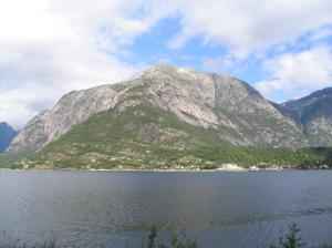 IMG_0578_thumb.jpg 10.3K