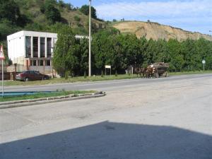 IMG_8036_thumb.jpg 13.1K